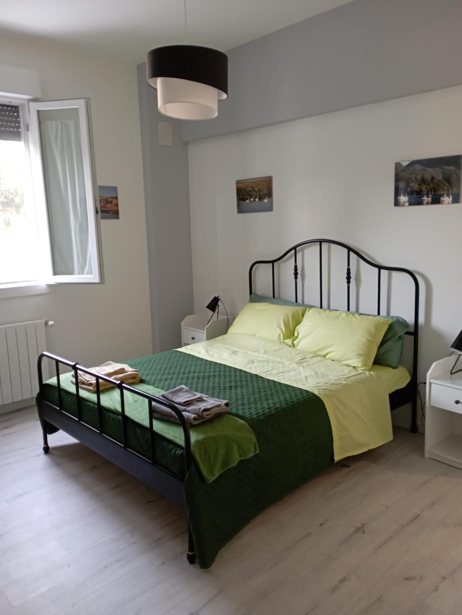 La Dimora Degli Artisti - Bologna Bed & Breakfast ภายนอก รูปภาพ