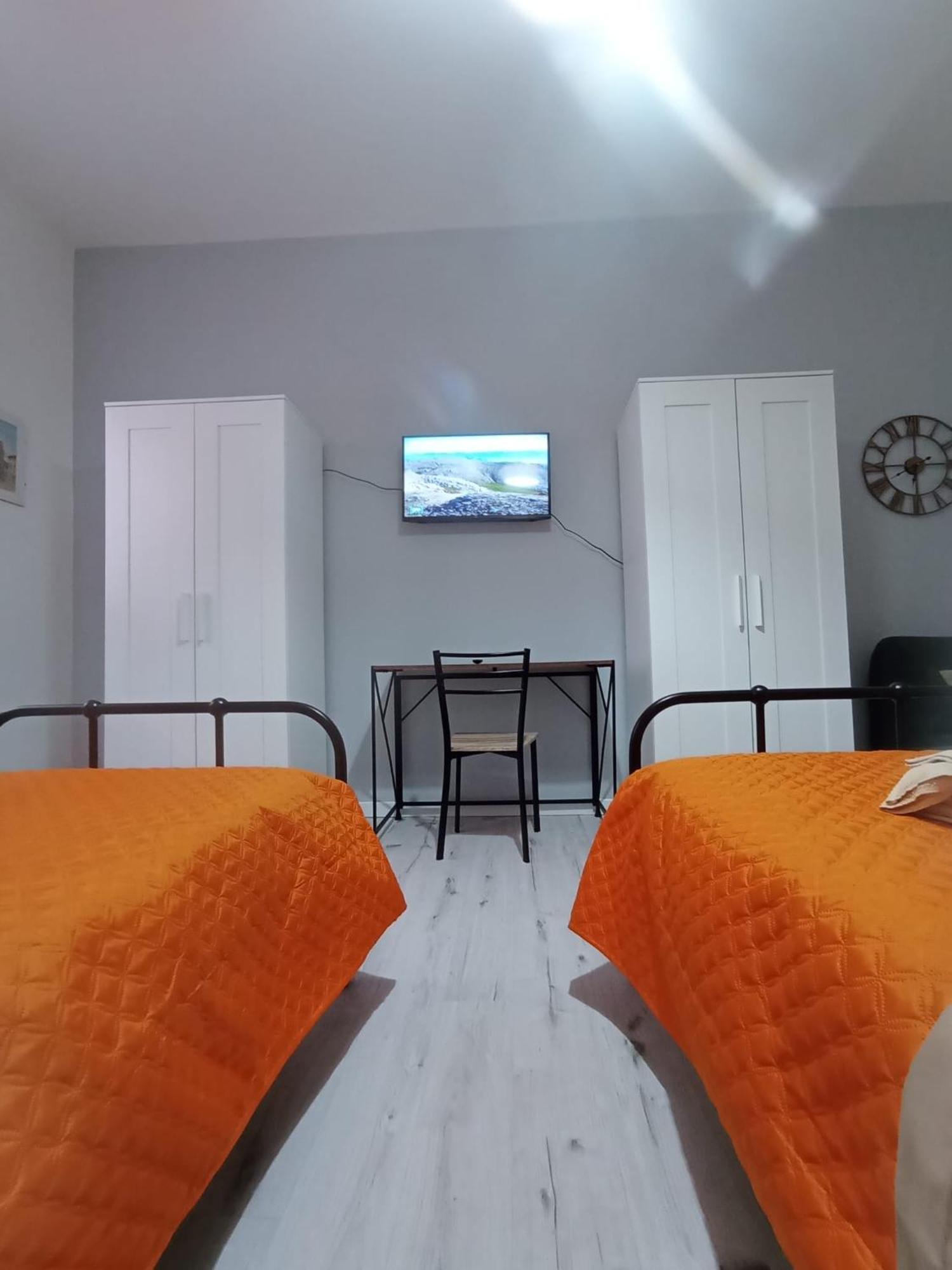 La Dimora Degli Artisti - Bologna Bed & Breakfast ภายนอก รูปภาพ